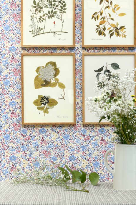 Quenin Wallpaper Fleurettes