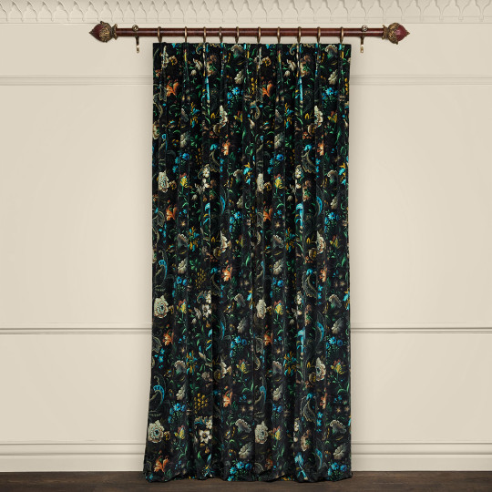 House of Hackney Fabric Florika - Velvet - Onyx