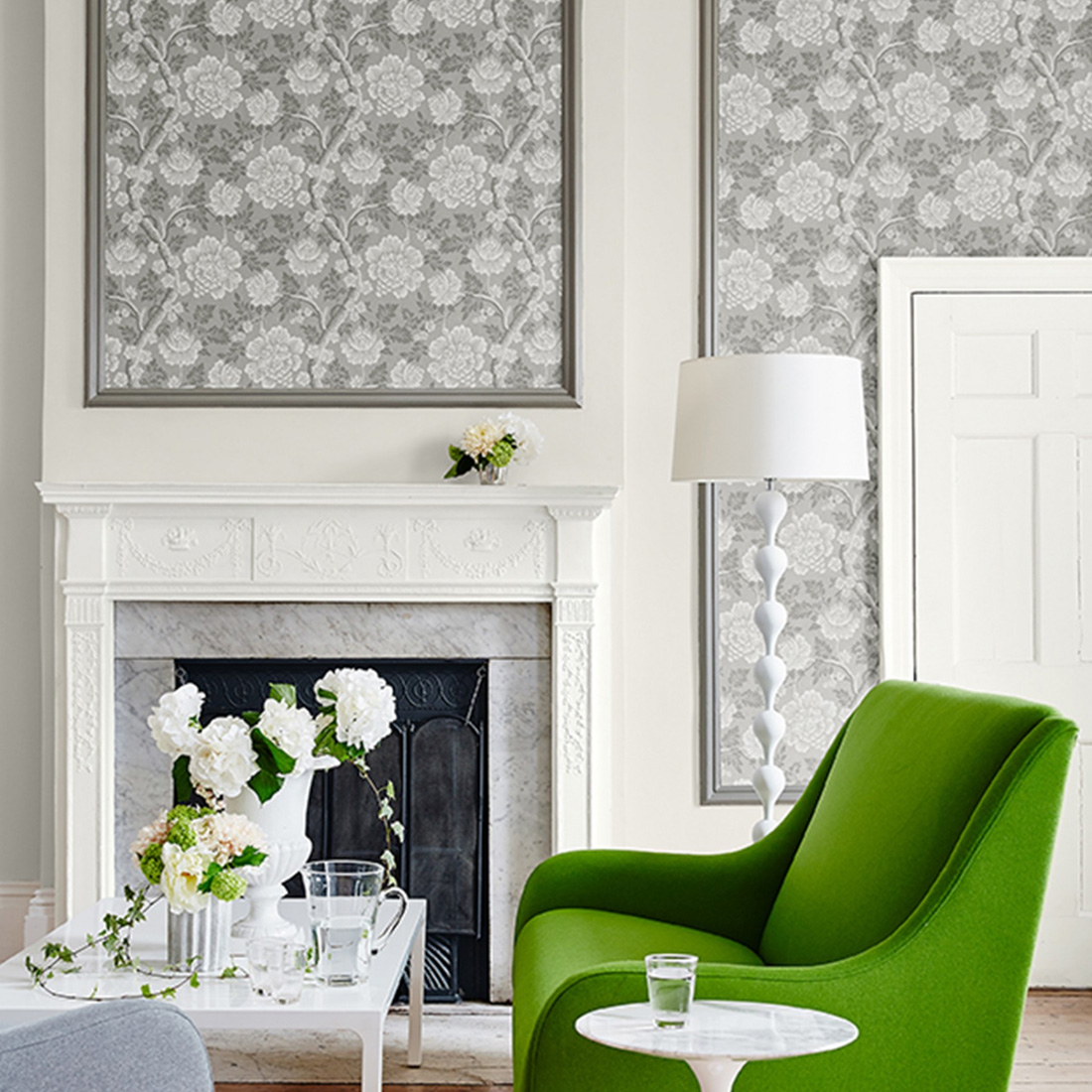 little greene wallpaper        
        <figure class=